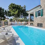 Front By Interhome *