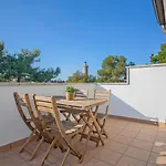 Сasa de vacaciones Front By Interhome
