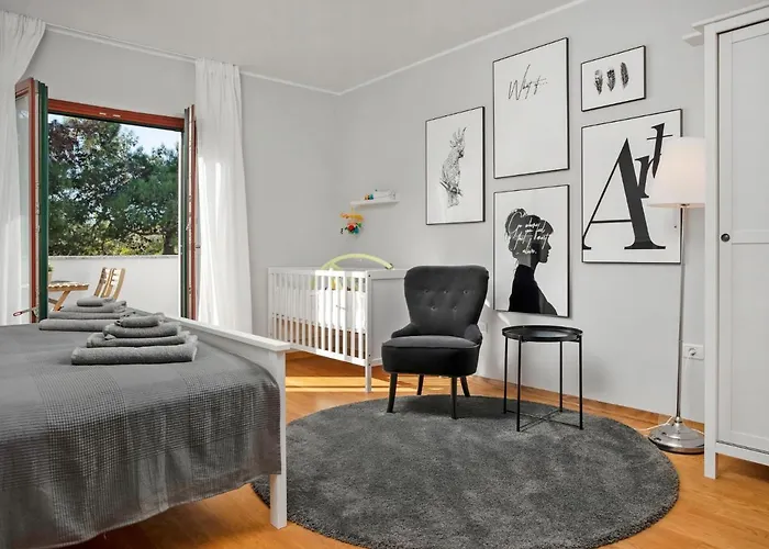 펜션 Front By Interhome