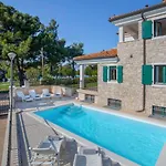 Holiday home Front By Interhome Savudrija
