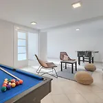 Holiday home Front By Interhome