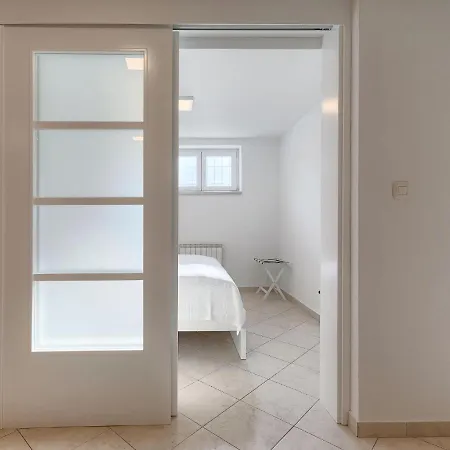 Holiday home Front By Interhome *